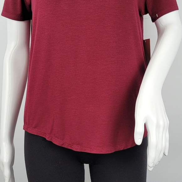 Marlow V-Neck T-Shirt top - Picture 4 of 13